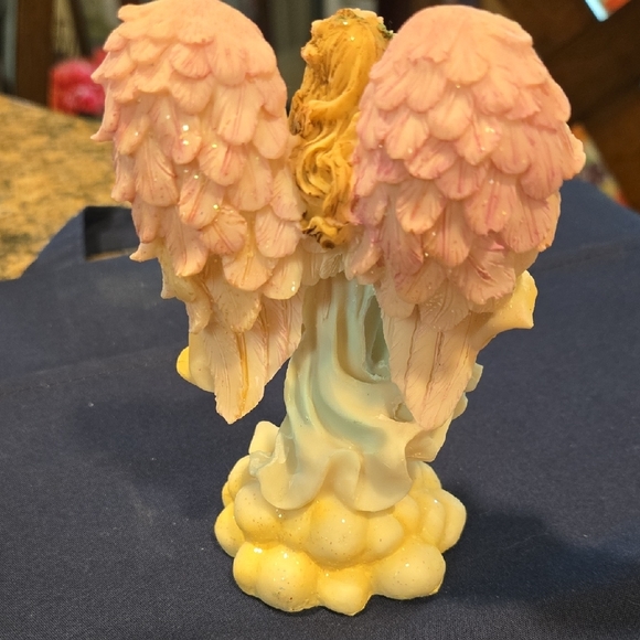 IAC International Pink and White Angel Accent Decor - Picture 13 of 15